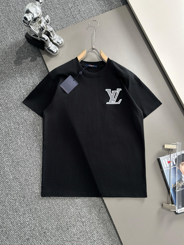 ブランドTシャツ正面デザイン